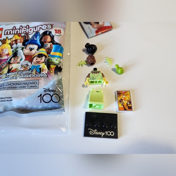 LEGO Princess Tiana Minifigure & Dr. Facilier Minifigure (Disney 100 Series) - Picture 2 of 3